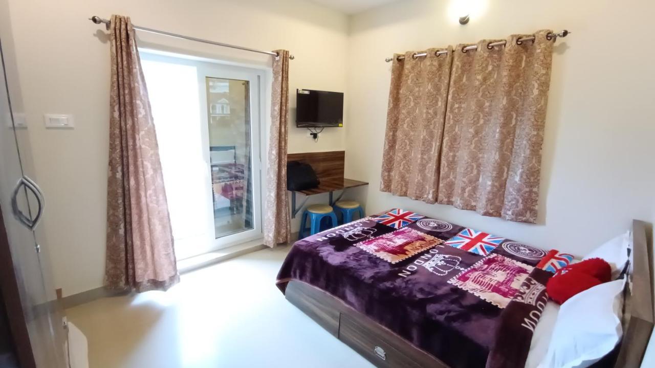 Rose Garden Enclave For Families & Executives Bed & Breakfast Ooty Exterior photo